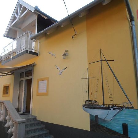 Seven Apartment Keszthely Bagian luar foto