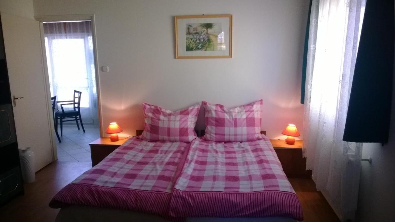 Seven Apartment Keszthely Bagian luar foto