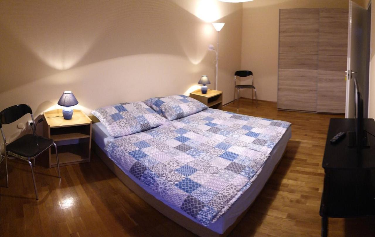 Seven Apartment Keszthely Bagian luar foto