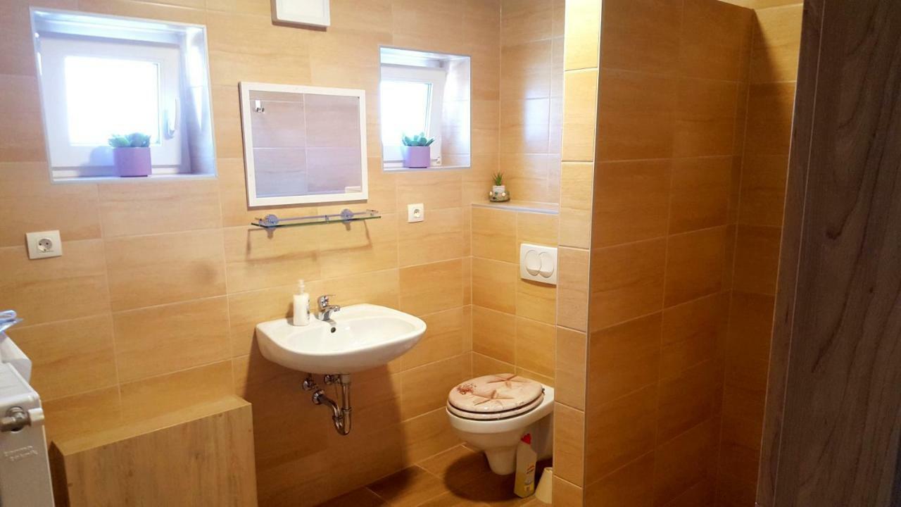 Seven Apartment Keszthely Bagian luar foto